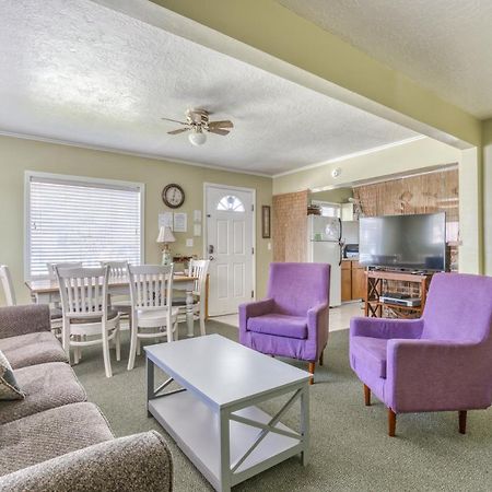 Pearl Off The Prom Villa Сийсайд Екстериор снимка