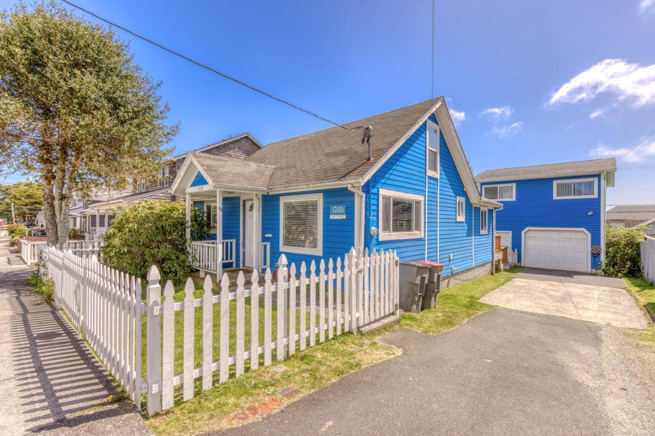 Pearl Off The Prom Villa Сийсайд Екстериор снимка