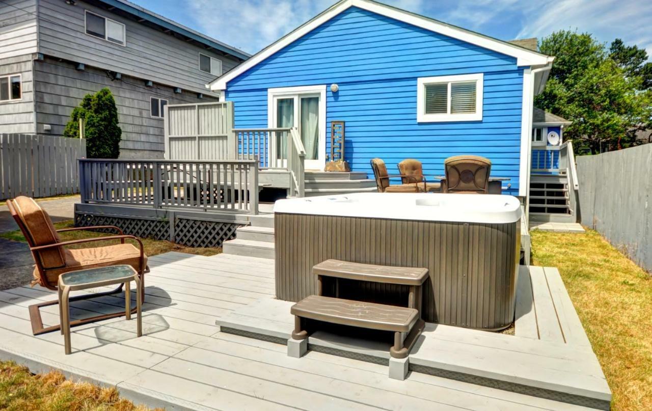 Pearl Off The Prom Villa Сийсайд Екстериор снимка